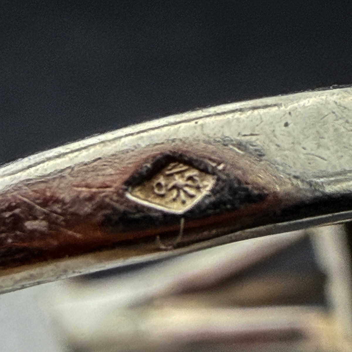 Art Deco Ring In White Gold, Onyx And Diamond - 18 Carat Gold Elegant Art Deco Style Ring, -photo-2