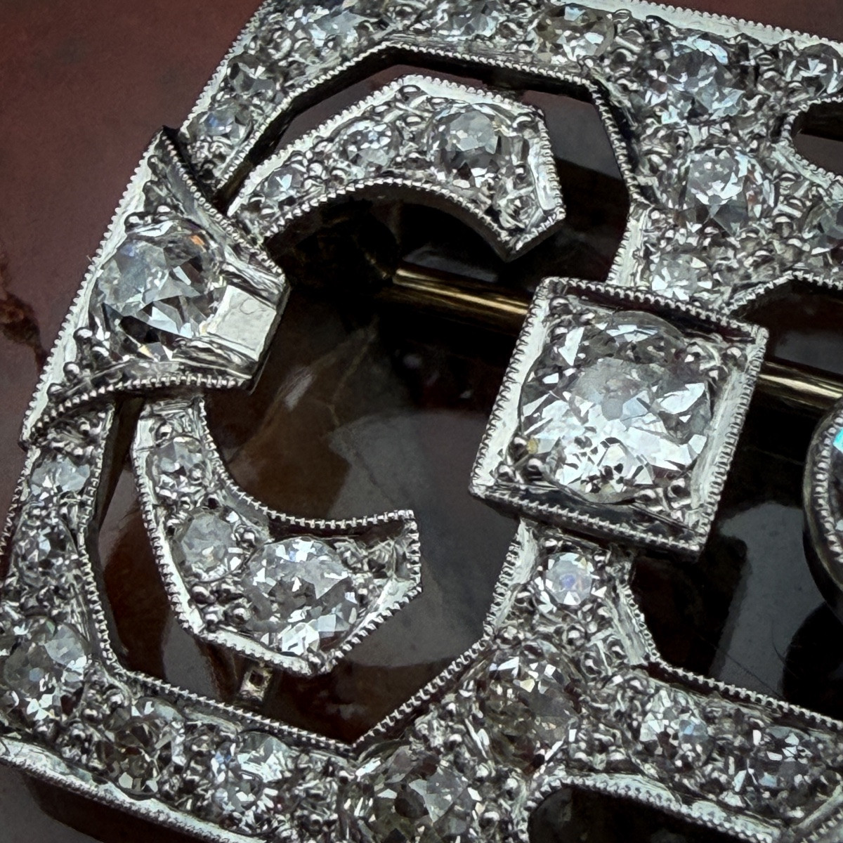Art Deco Platinum Brooch Set With Old-cut Diamonds – Circa 1920  -photo-3