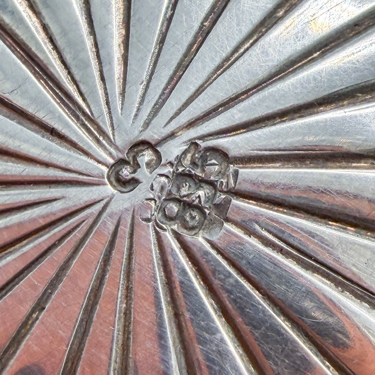 Silver Tripod Chocolate Pot (835), 18th-century Torso Model, Silver Fret And Whisk ⸻ This-photo-5