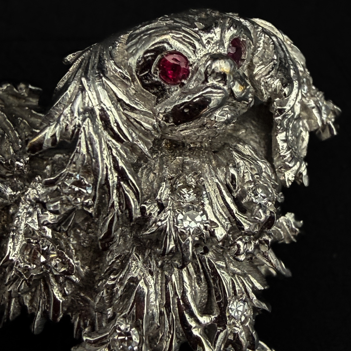  ⸻ Figurative “king Charles” Brooch In White Gold And Diamonds – 1970s Work -photo-4