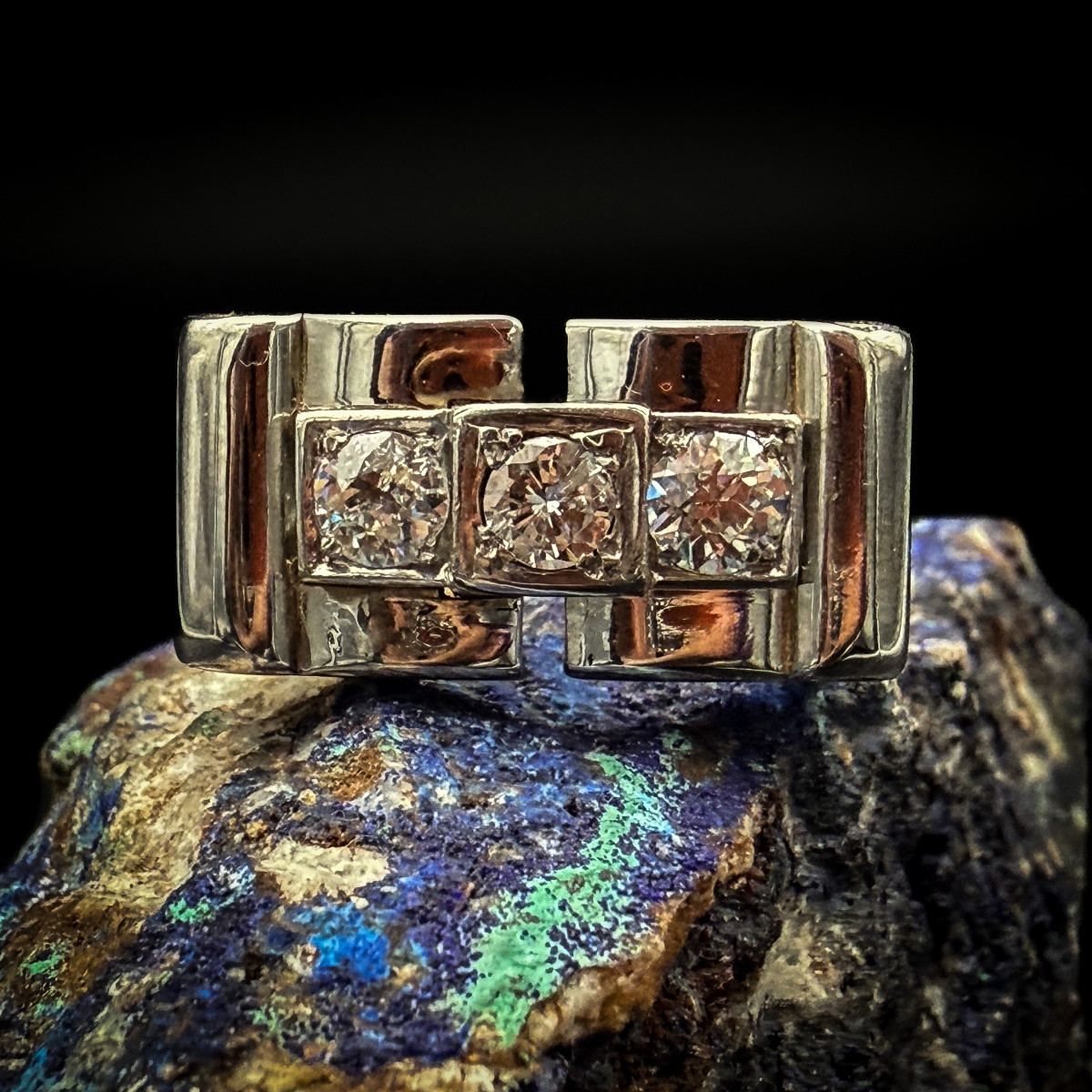 Bague Art déco modèle « Tank » en or 18 carats et diamants  Descriptif  Bague Art déco-photo-3