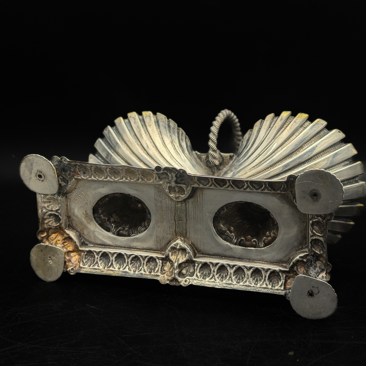 Froment-meurice – Double Salt Cellar, “shell” Model, In Gilded Silver, 19th Century  -photo-3