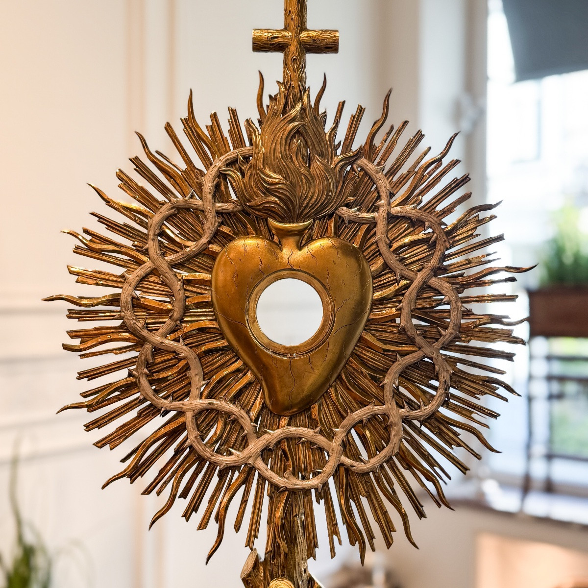 Important Sacred Heart Monstrance In Silver And Vermeil, Belgian Work From The Mid-19th Century.-photo-2