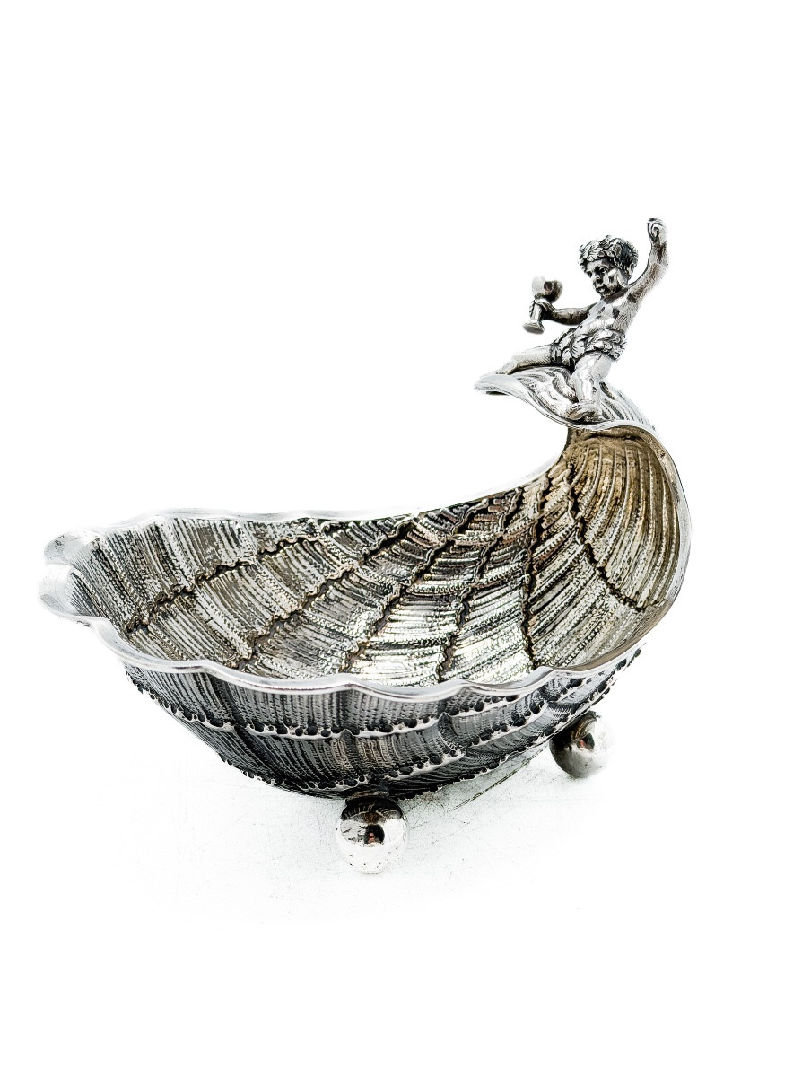 Coupe bachique libatoire en argent 800 millièmes austro-hongrois fin XIXᵉ siècle  