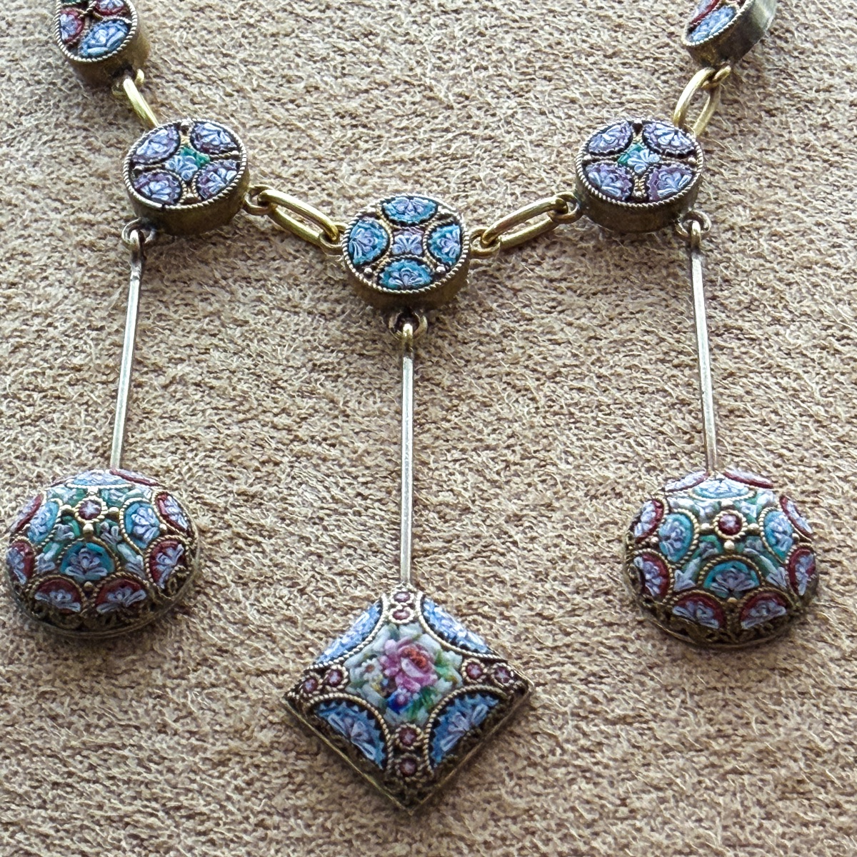 Collier draperie en or 18 carats et micromosaïques, Italie, XIXᵉ siècle  -photo-4