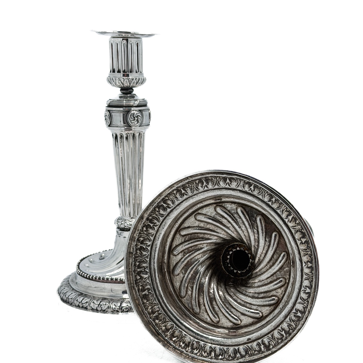 Malines, 1786 – Paire de bougeoirs en argent massif par Jozef de Beef  Malines, 1786.-photo-4