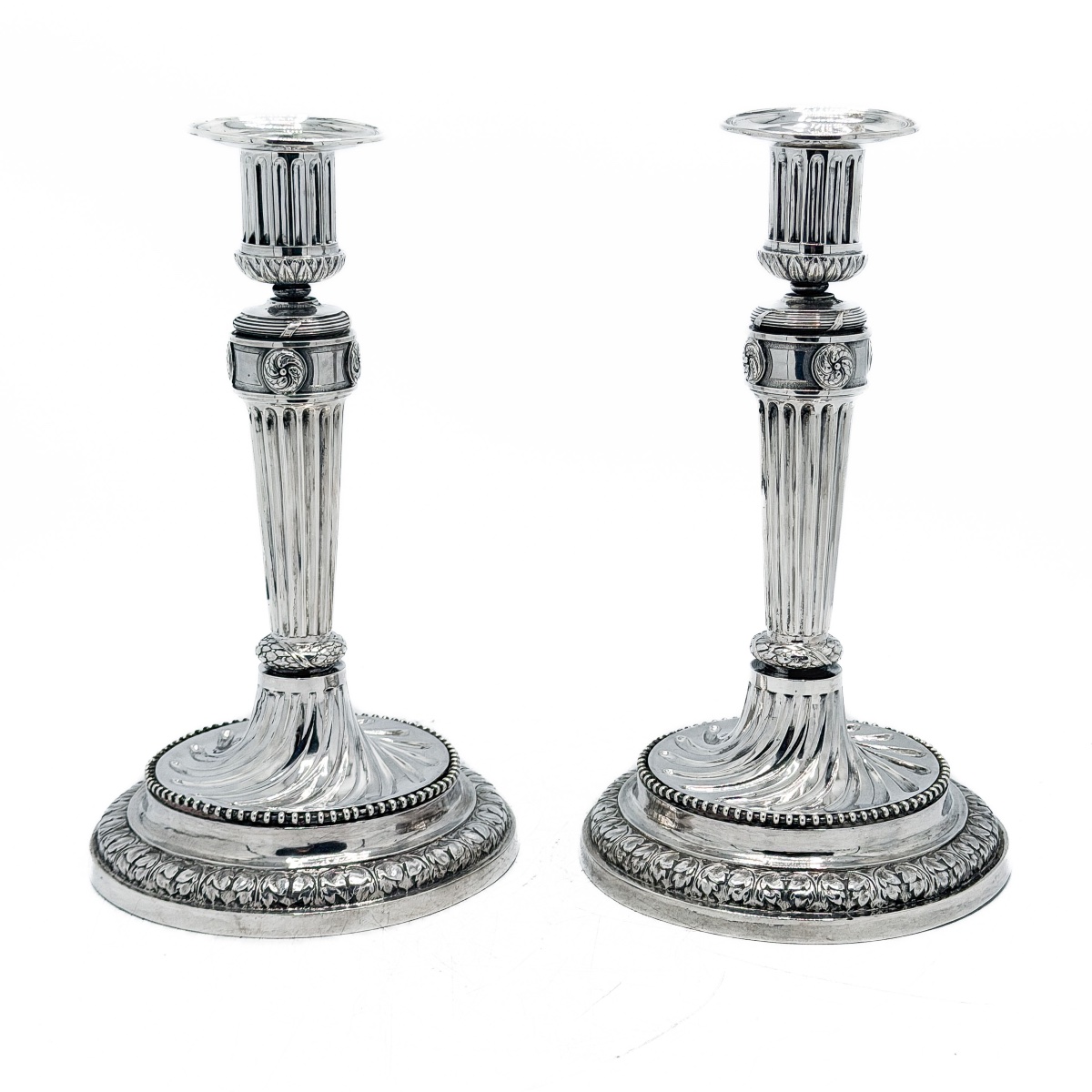 Malines, 1786 – Paire de bougeoirs en argent massif par Jozef de Beef  Malines, 1786.-photo-4