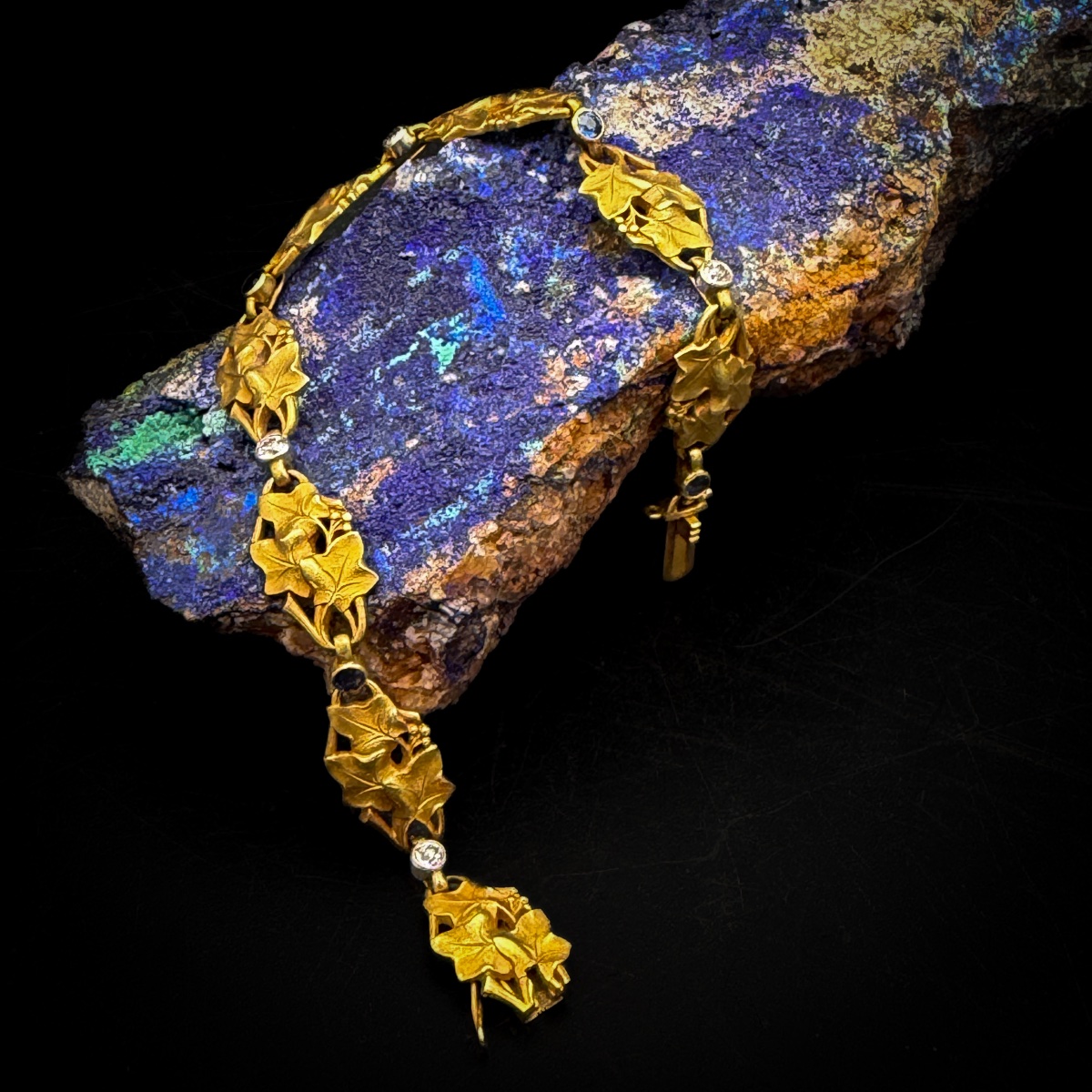 Bracelet Art nouveau belge en or 18 carats, saphirs et diamants, vers 1900  -photo-3