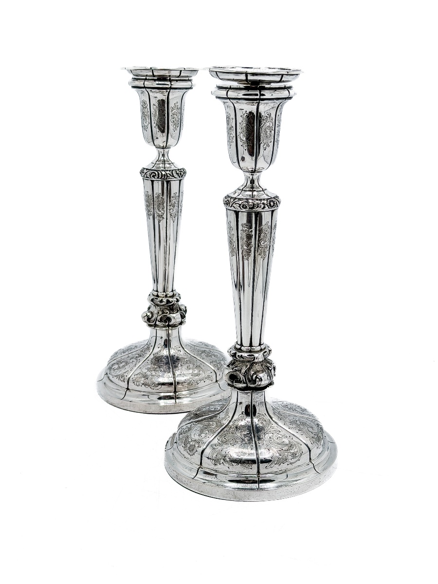 Louis Frédéric Wolfers – Pair Of Large Engraved Silver Candlesticks, Brussels, Circa 1870  -photo-3