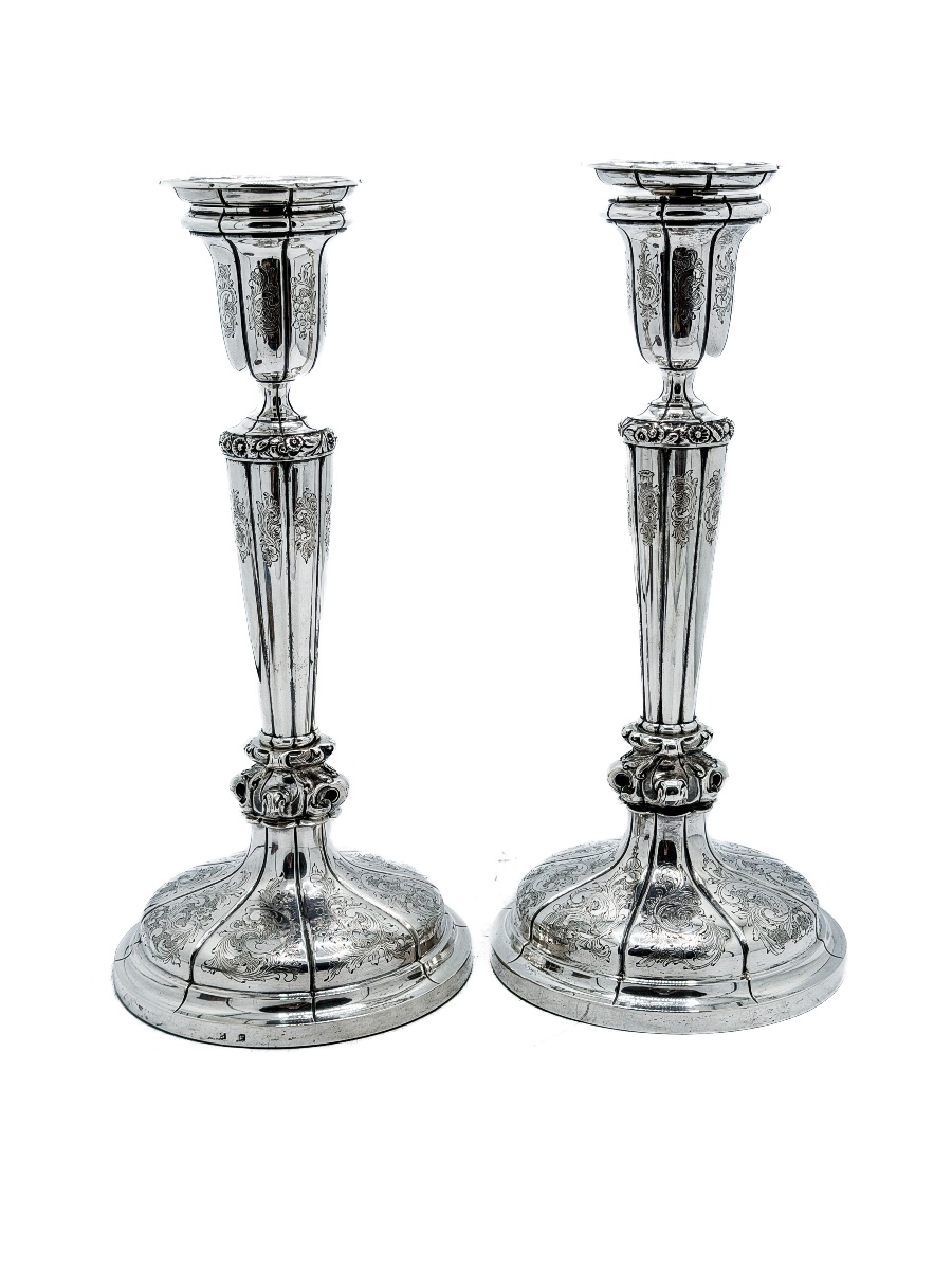 Louis Frédéric Wolfers – Pair Of Large Engraved Silver Candlesticks, Brussels, Circa 1870  -photo-3