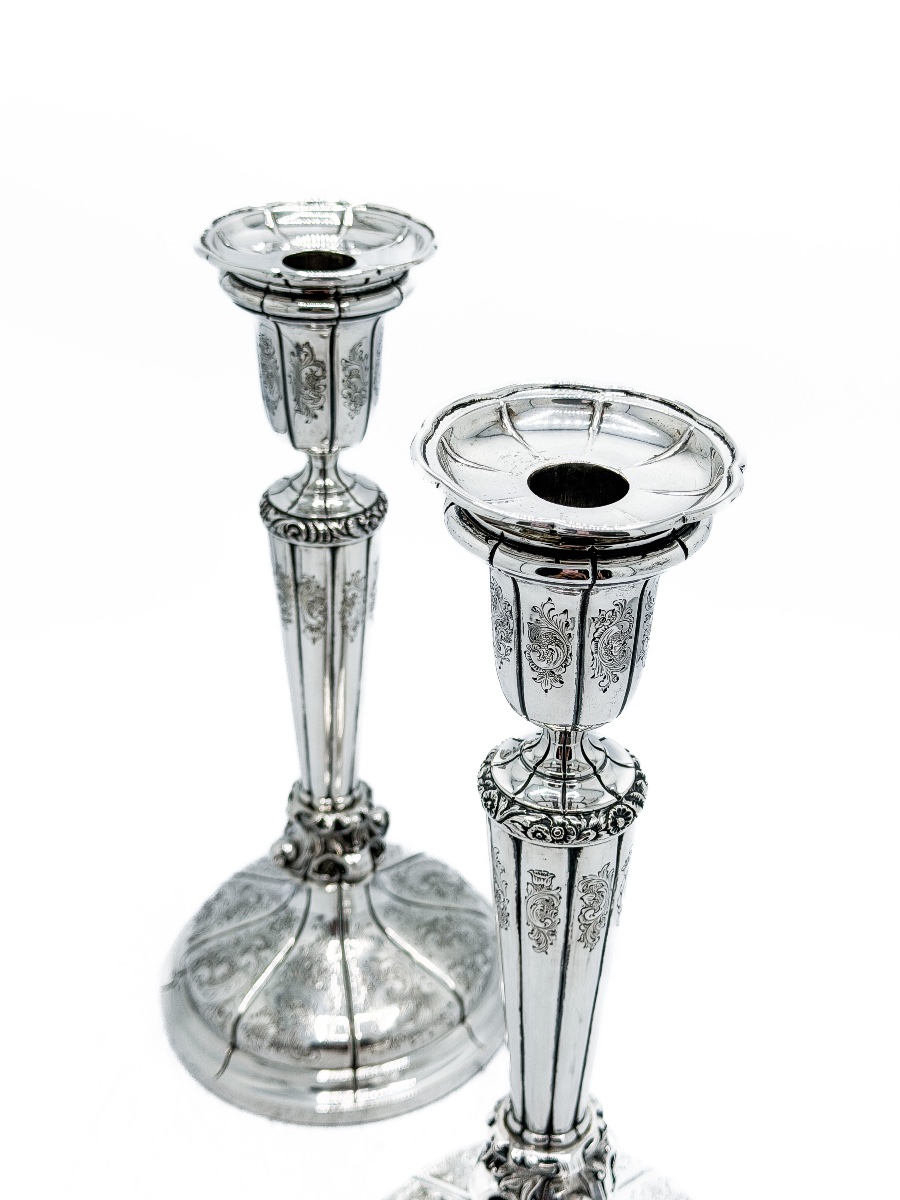 Louis Frédéric Wolfers – Pair Of Large Engraved Silver Candlesticks, Brussels, Circa 1870  -photo-4