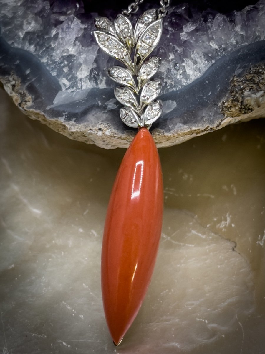 Pendentif Et Sa Chaîne Or Blanc 18 Carats Diamants Et Corail-photo-3
