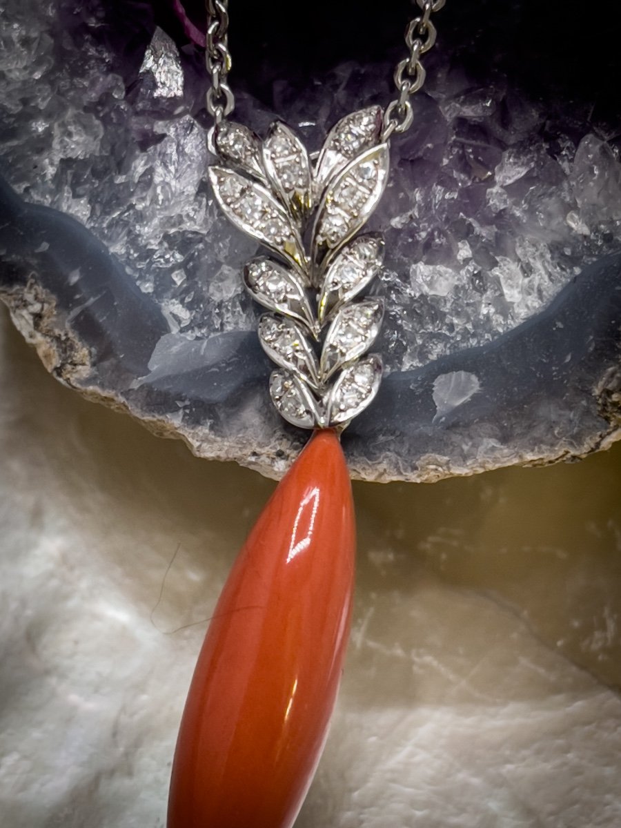Pendentif Et Sa Chaîne Or Blanc 18 Carats Diamants Et Corail-photo-4