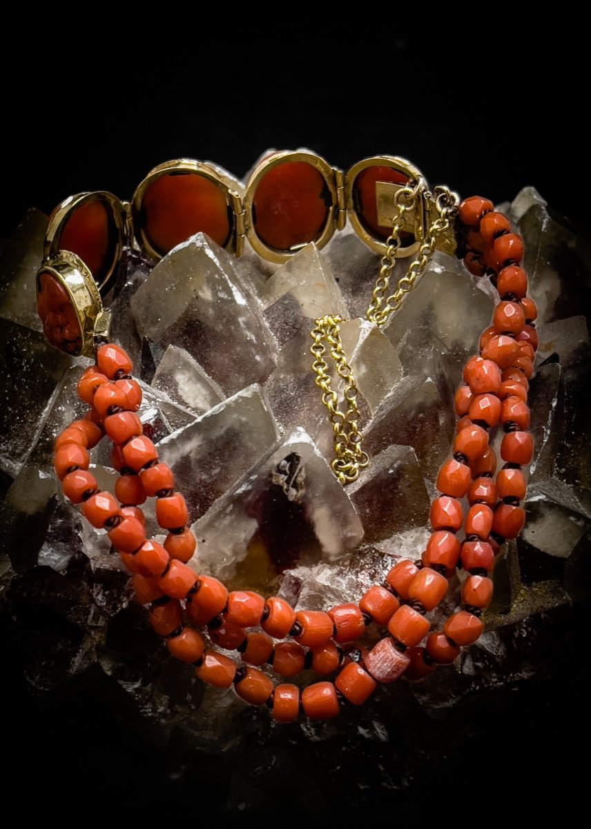 Napoleon III Bracelet In Coral And 18 K Gold-photo-3