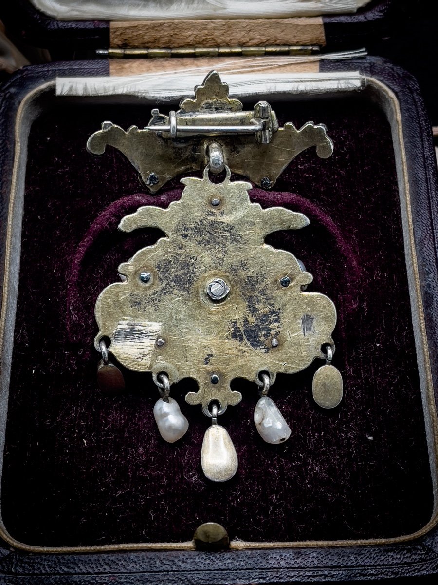Exceptional Hungarian Brooch 17th-photo-1