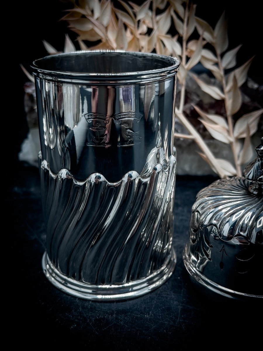 English Silver Shaker-photo-1