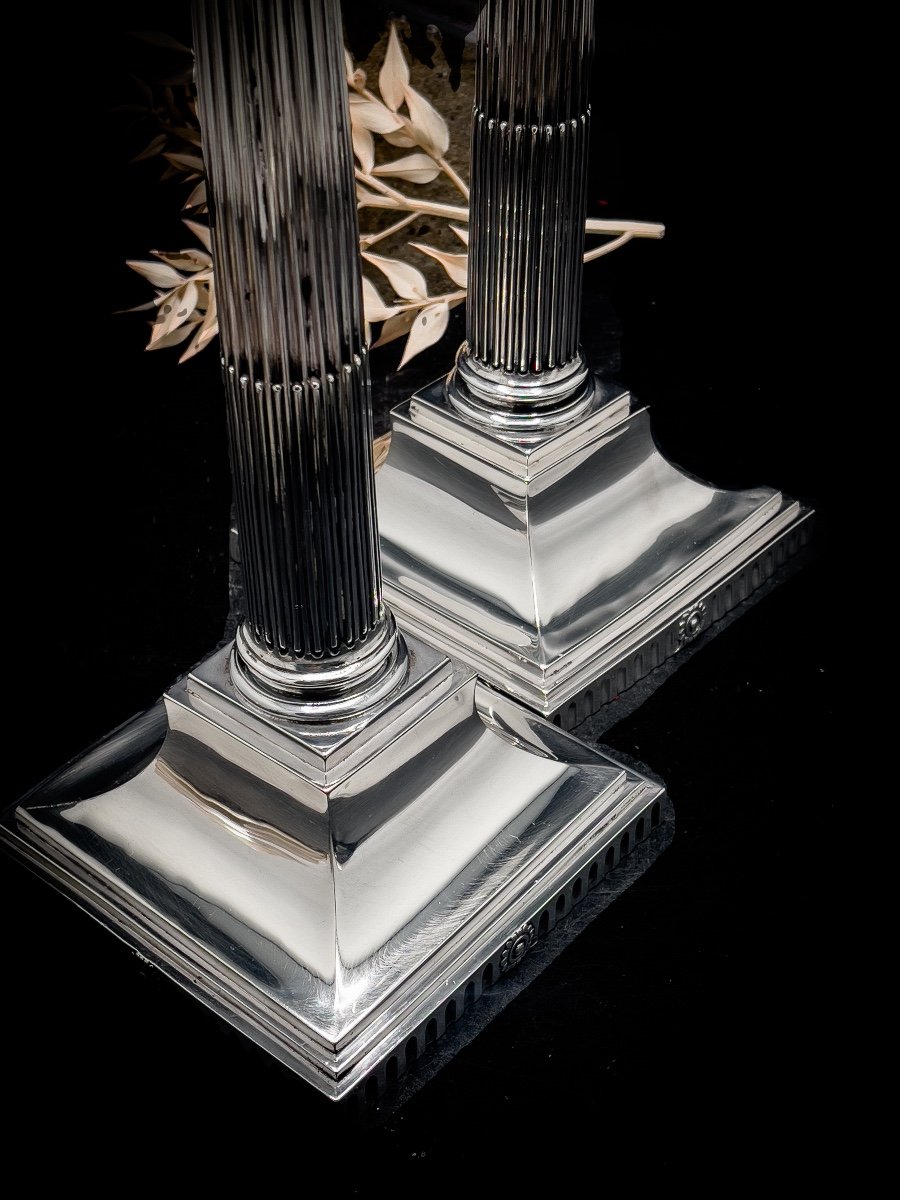 Splendid And Elegant Pair Of Candlesticks-photo-3