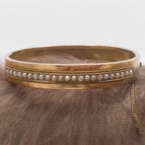 18k Gold Bangle Bracelet Set With Half Natural Pearls