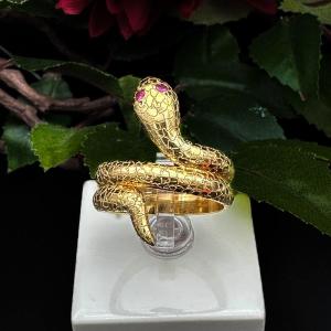 Vintage Snake Ring In 18k Gold, Set With Rubies