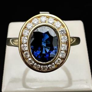 Sapphire And Diamond Pompadour Ring