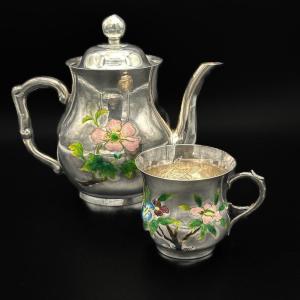 China 19 Eme Teapot And Cup In Enameled Silver