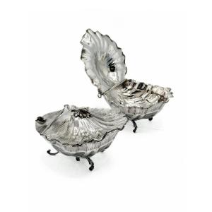 Pair Of Biscuit Boxes In Sterling Silver 800 Italian Work From The 1950s