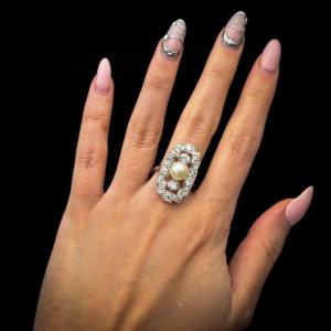 Art Deco Platinum Ring Set With Old-cut Diamonds And A Cultured Pearl