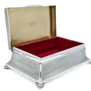 Garrard & Co Londres – Coffret à bijoux en argent massif, intérieur vermeil, 1961