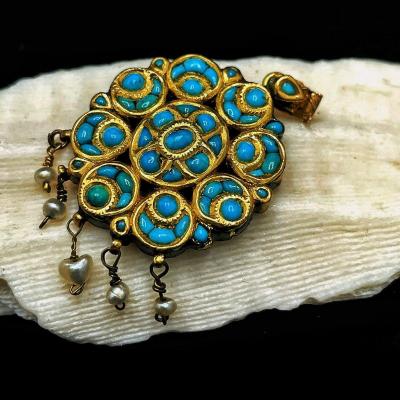 Indian Mughal Pendant Jewelry In Gold