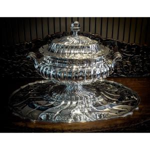 Impressive Soup Tureen In Sterling Silver