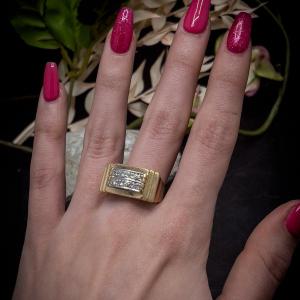 18 K Gold Tank Ring