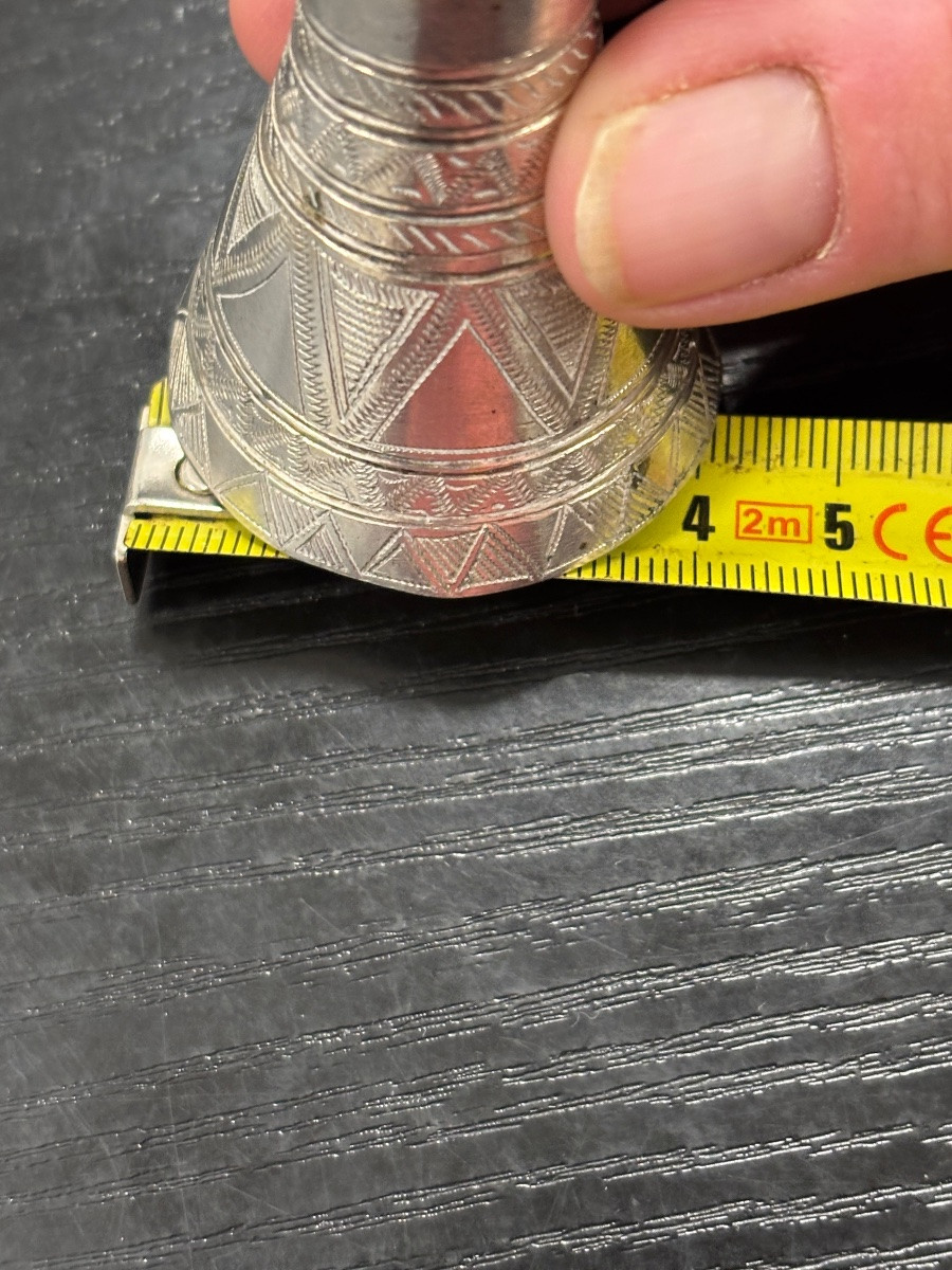 Small, Finely Engraved Solid Silver Service Bell -photo-3
