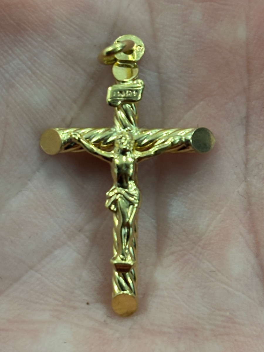 18-carat Gold "cross" Pendant 
