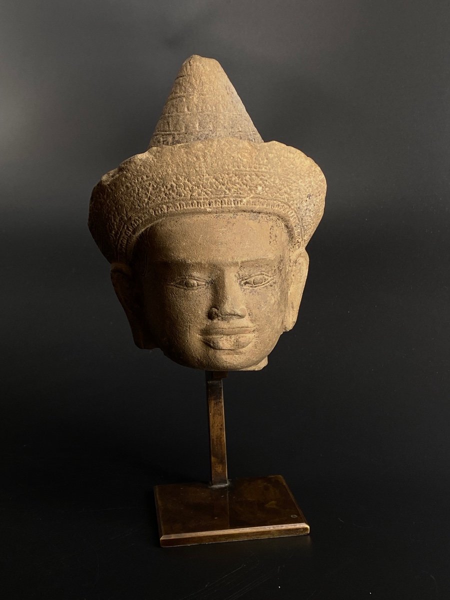 Vishnu Head, Khmer, 11th Century-photo-2