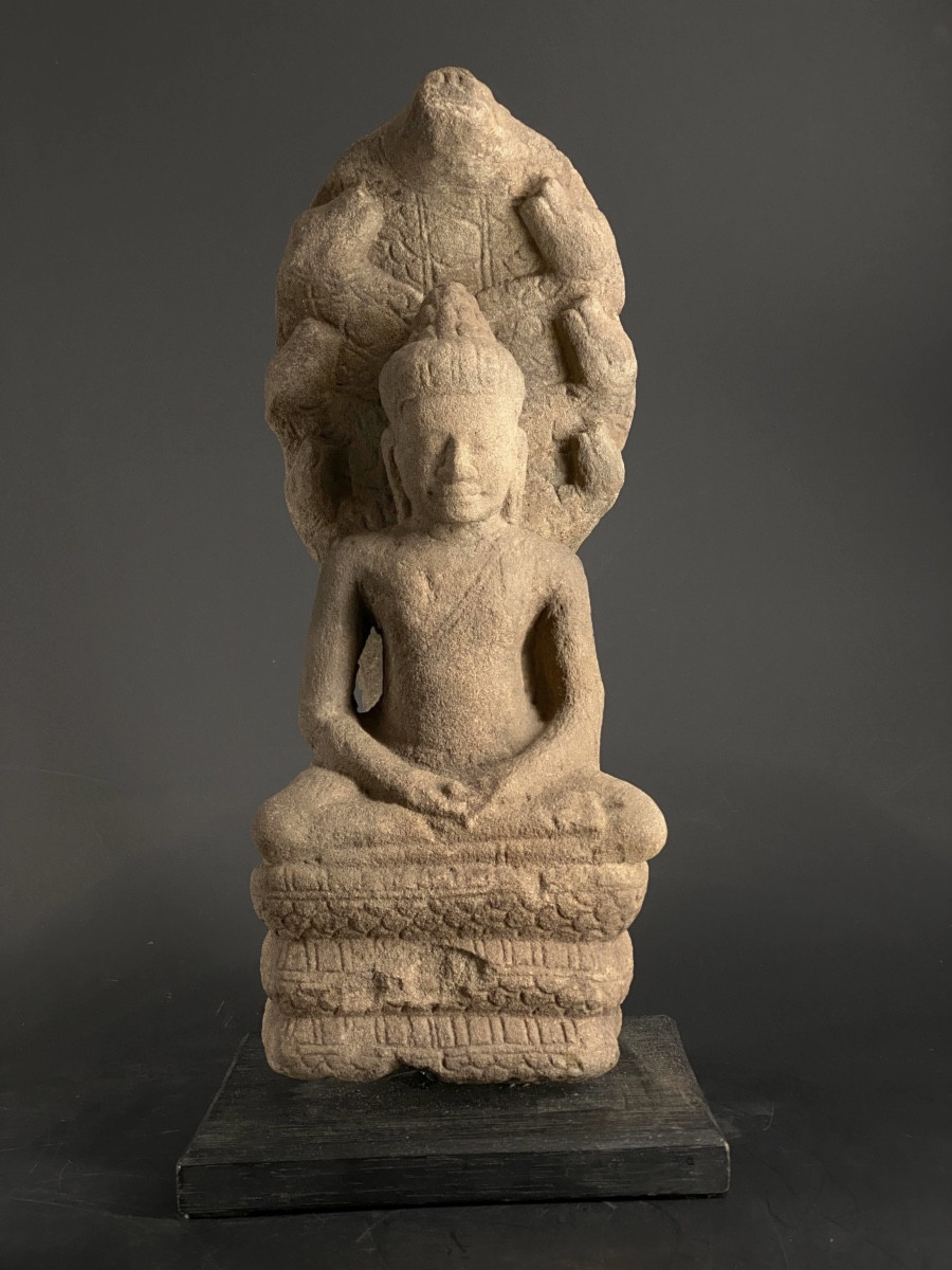 Buddha Mucalinda, Khmer