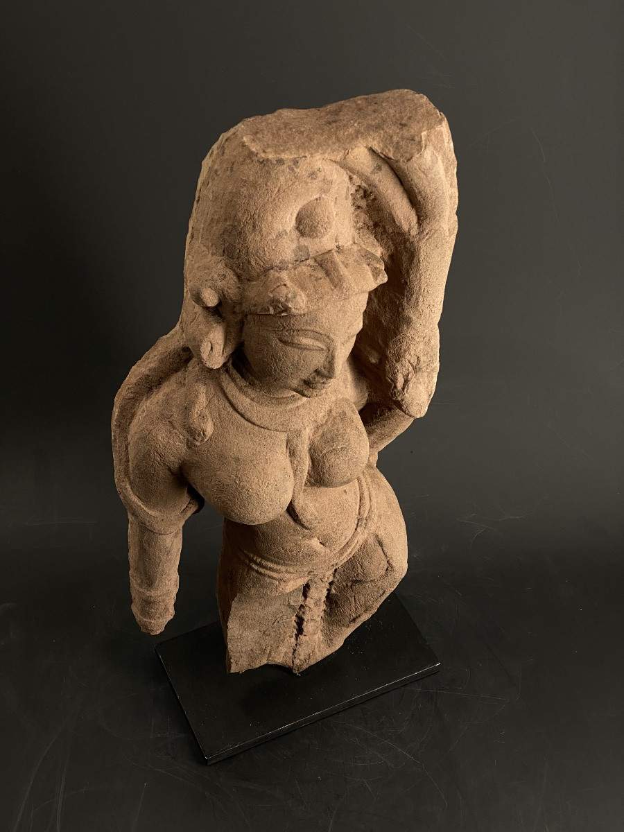 Surasundari, Medieval Sculpture From North India, 11th Century-photo-3