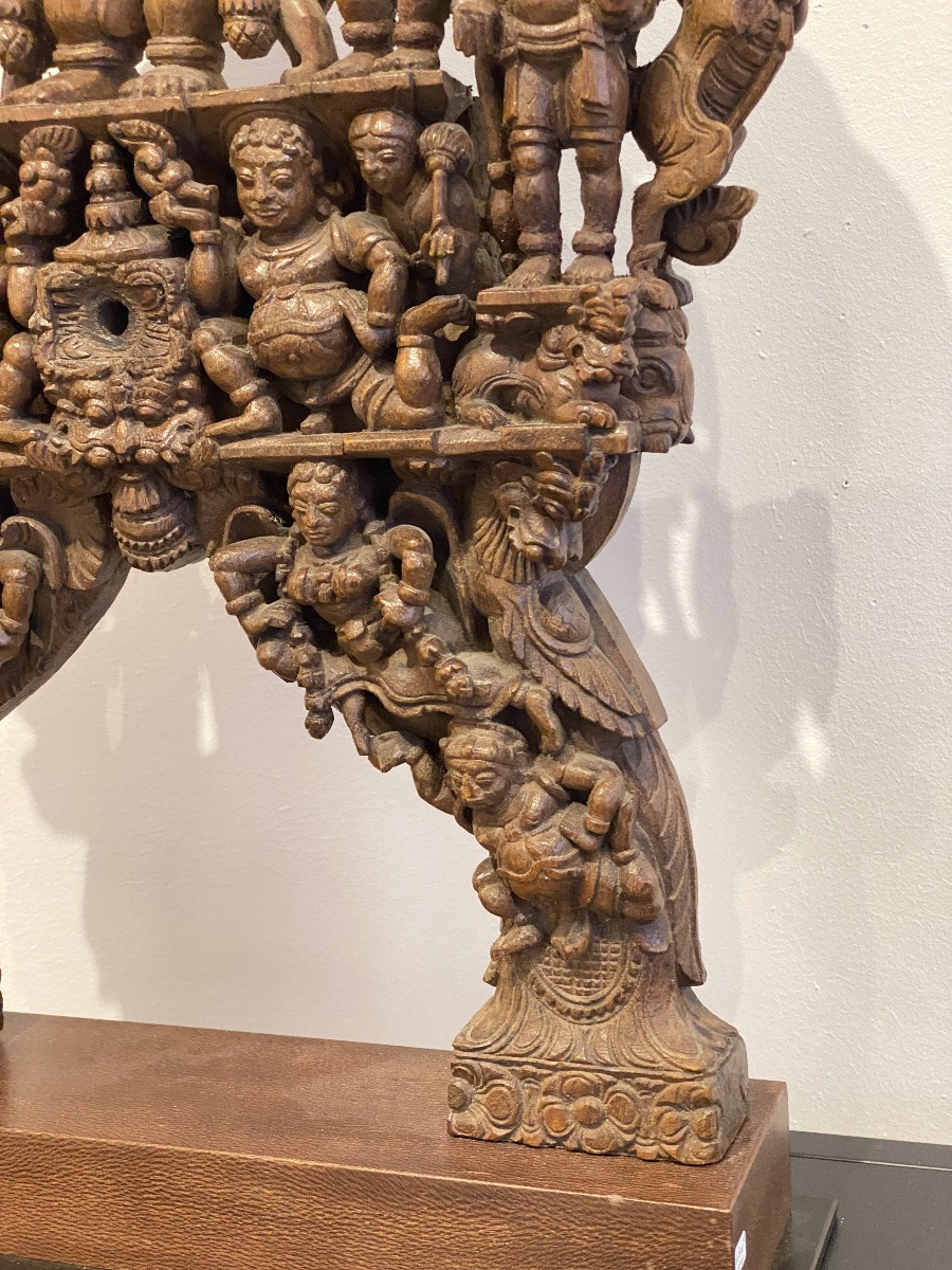 Kavadi, Traditional Sculpture From South India, Late 19th Century-photo-1