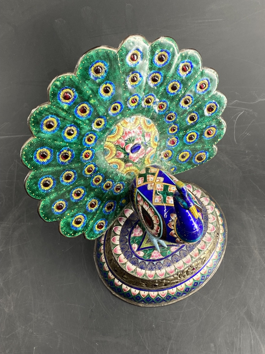 PAON EN ARGENT ET ÉMAIL, 23,5cm, INDE, JAIPUR, 1900- 1910.-photo-7
