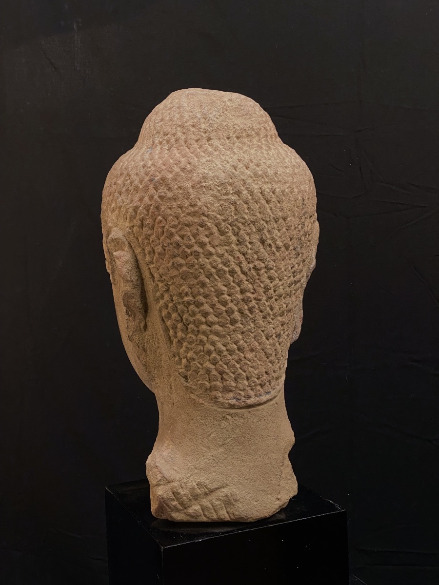 Grande tête de Bouddha en grès beige, 44 cm, Siam,  Ayutthaya XVIIème-photo-1