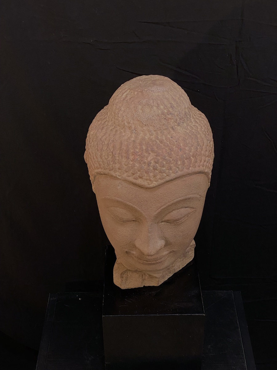 Grande tête de Bouddha en grès beige, 44 cm, Siam,  Ayutthaya XVIIème-photo-3