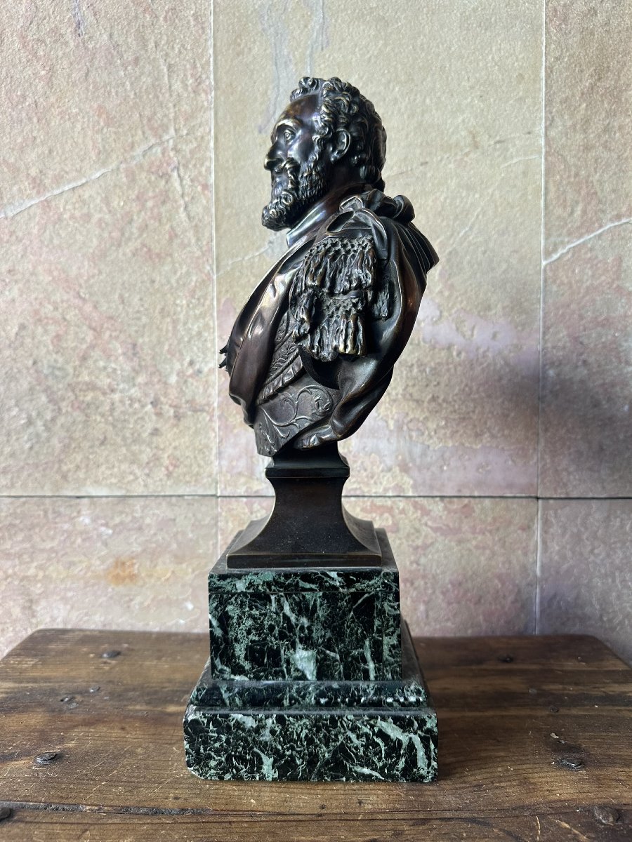 Bronze représentant Henri IV, datant du début du XIXe siècle.-photo-2