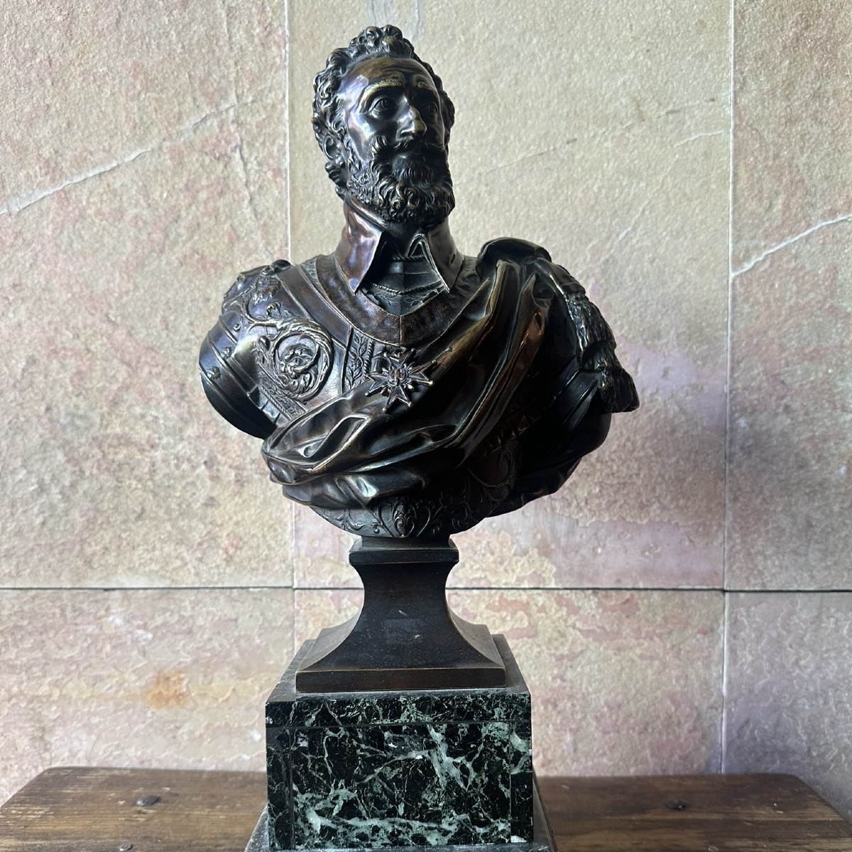 Bronze représentant Henri IV, datant du début du XIXe siècle.