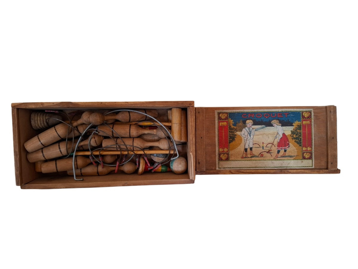 Croquet Set 1920-1930 In A Wooden Box