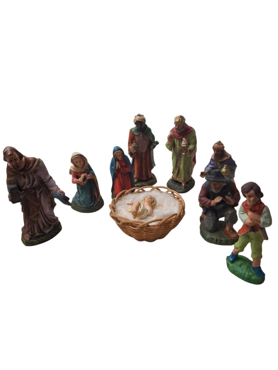 Nativity Scene With Jesus And Mary, A Shepherd, The Three Wise Men, Etc. Created By Marolin