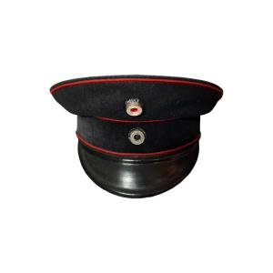 Casquette à visière prussienne pour officier d'artillerie
