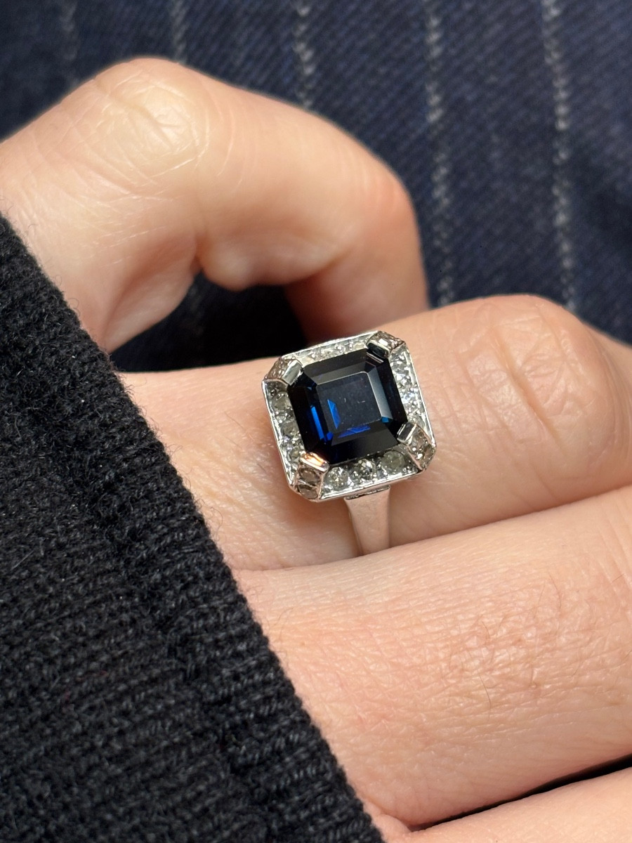 Art Deco Sapphire And Diamond Ring