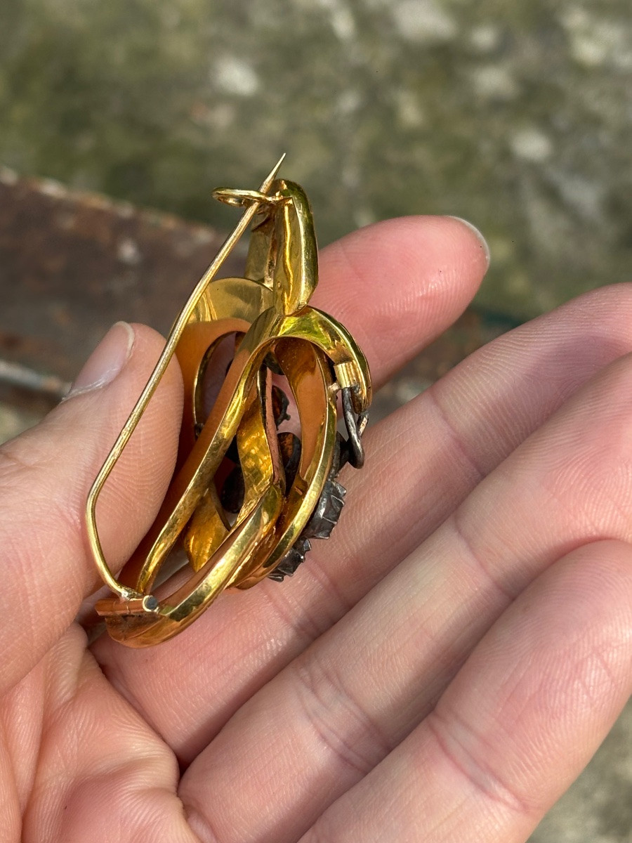 Gold And Rose-cut Diamond Brooch-photo-1