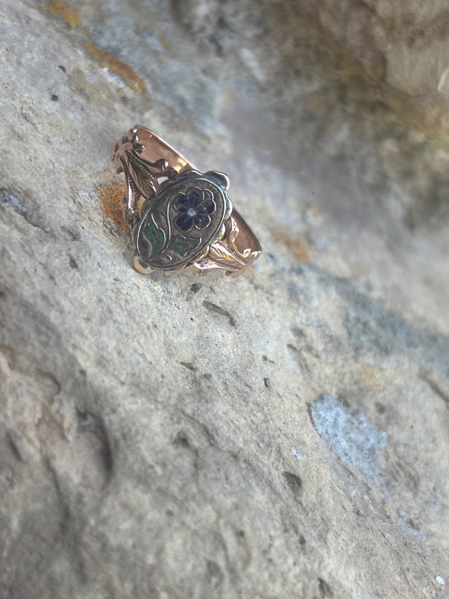 Bague  émaillée pensée or 18ct