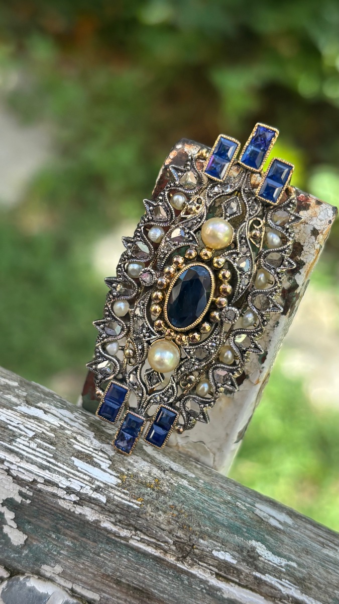 18k Gold Art Deco Brooch, Diamonds, Sapphire, Fine Pearl