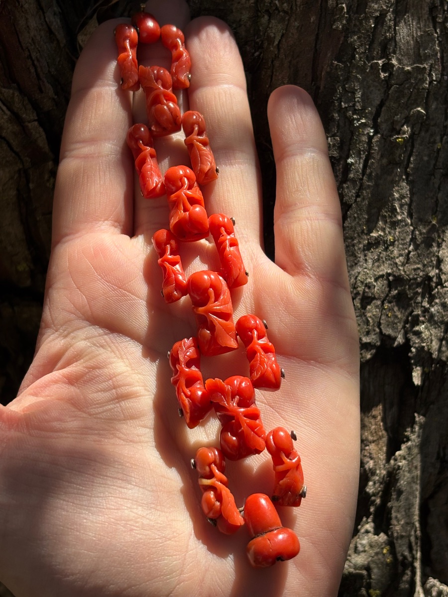 Bracelet en Corail ancien sculpté -photo-5